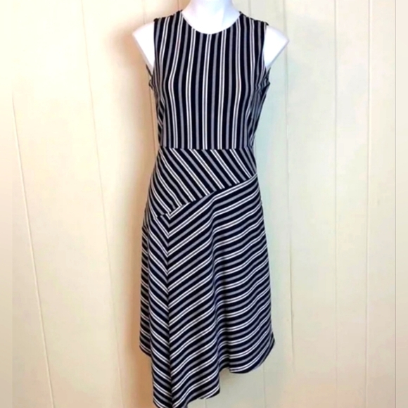 Banana Republic Black and White Striped Asymmetric Dress Medium - Picture 13 of 15